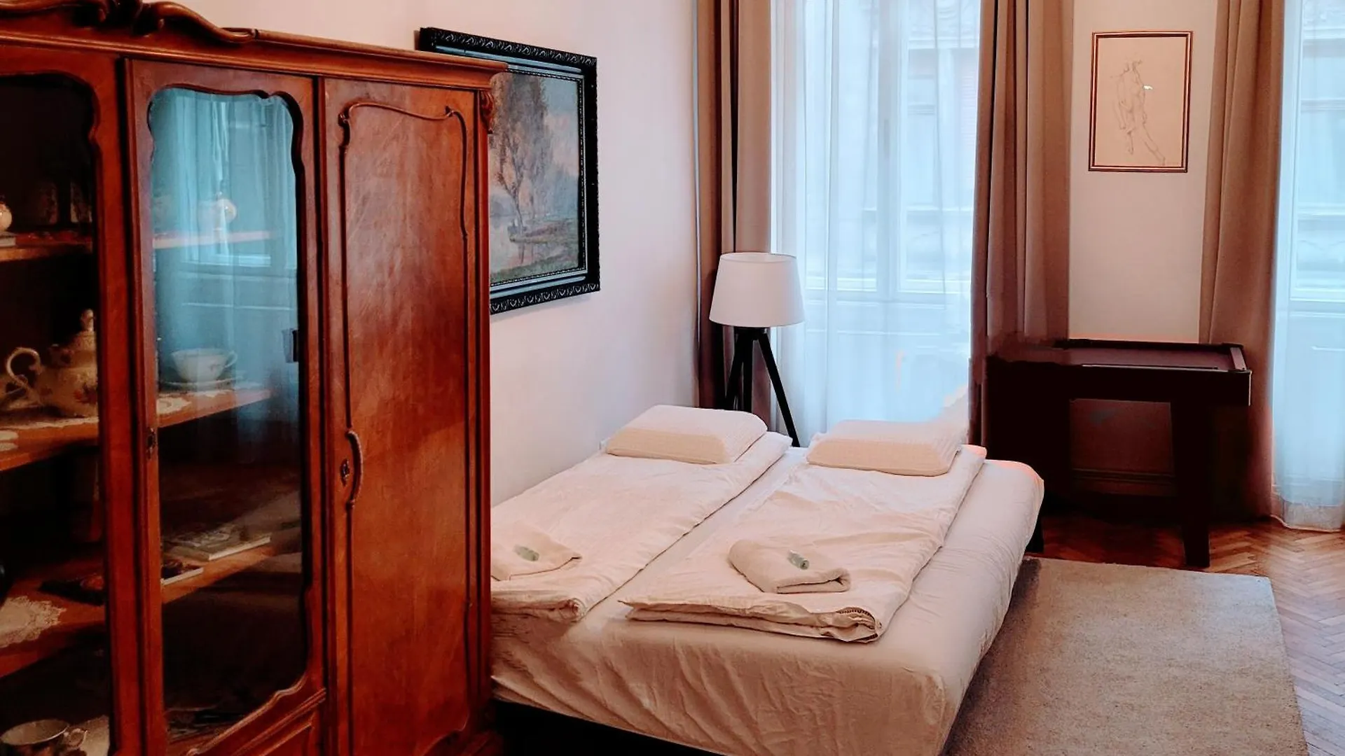 Christoph'S Central Apartment Budapest